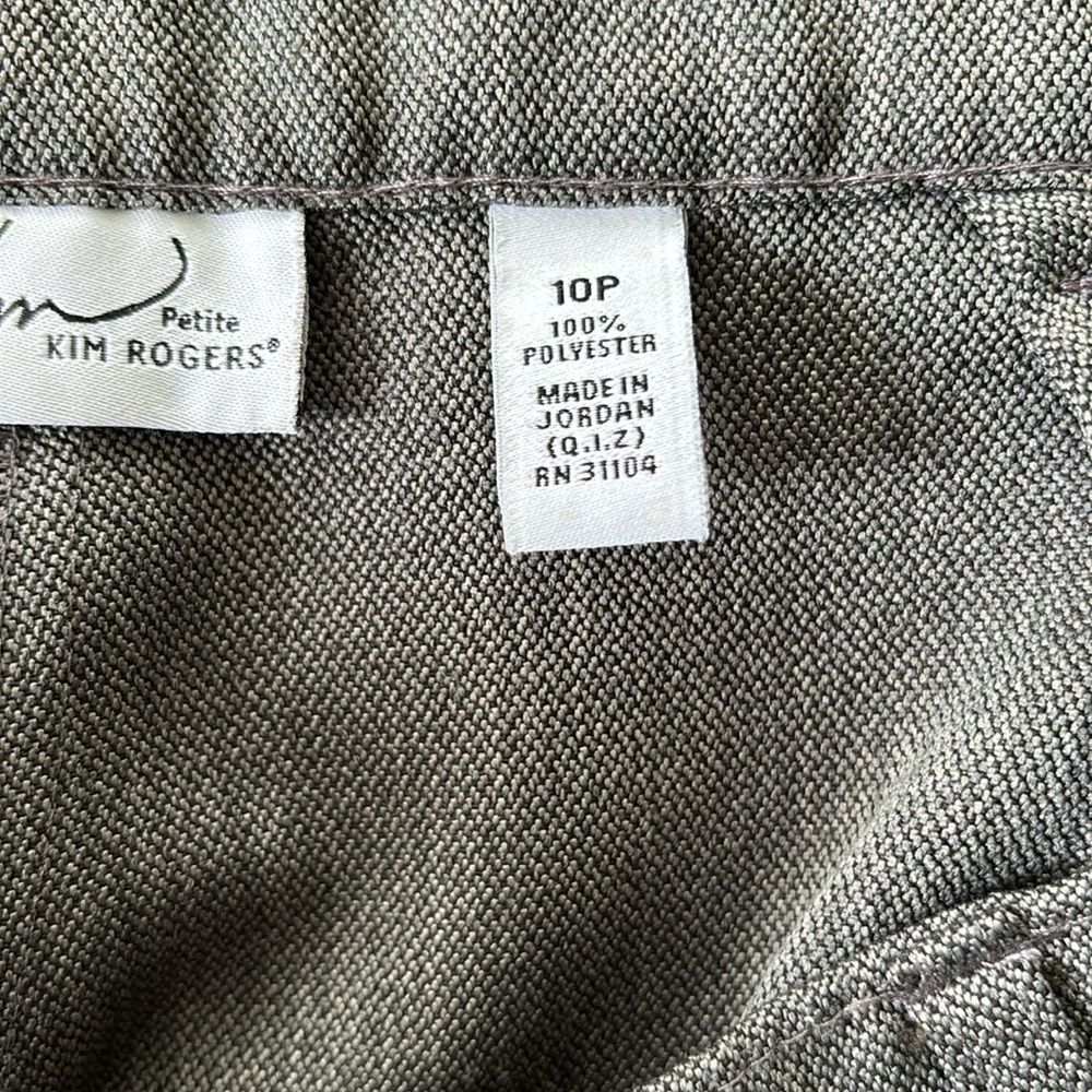 Kim Rogers petite Women’s Gray Elastic Waist Insets With Pockets Pants
⁩ - Picture 11 of 14